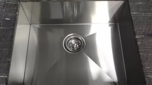 Cuba De Sobrepor Quadratta 35x35cm Em Aço Inox Escovado Com Válvula De 3.1/2