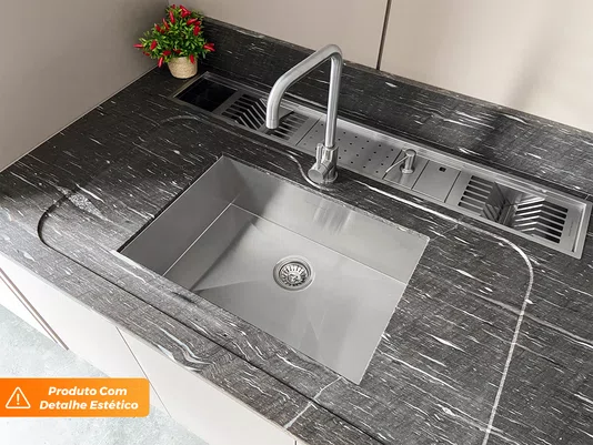 Pia De Embutir Quadratta 64x44cm Em Aço Inox Escovado Com Válvula De 4.1/2 (Outlet)