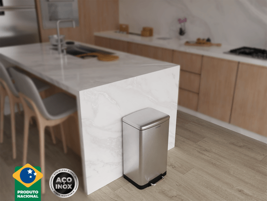 Lixeira Nobille 30L Com Pedal e Sistema de Amortecimento Para Tampa Em Aço Inox Escovado