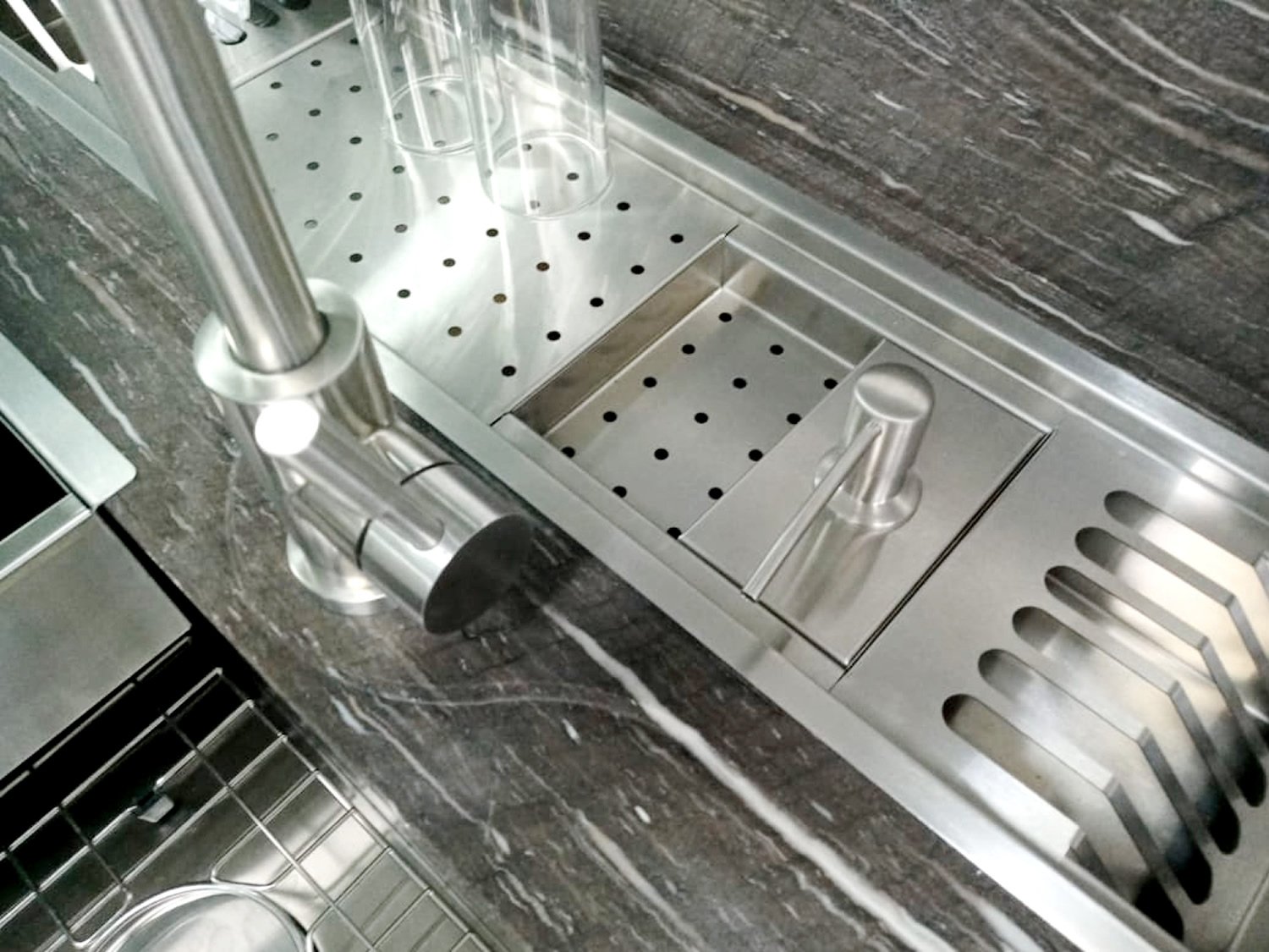 Módulo Dispenser Dosador Para Escorredores Linha Kitchen
