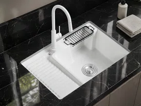 Tanque para Lavanderia em Cerâmica Branco 56x46cm com Torneira Extensível e Acessório