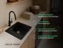 Tanque para Lavanderia em Cerâmica Preto com Torneira Extensível Preta 44x42cm